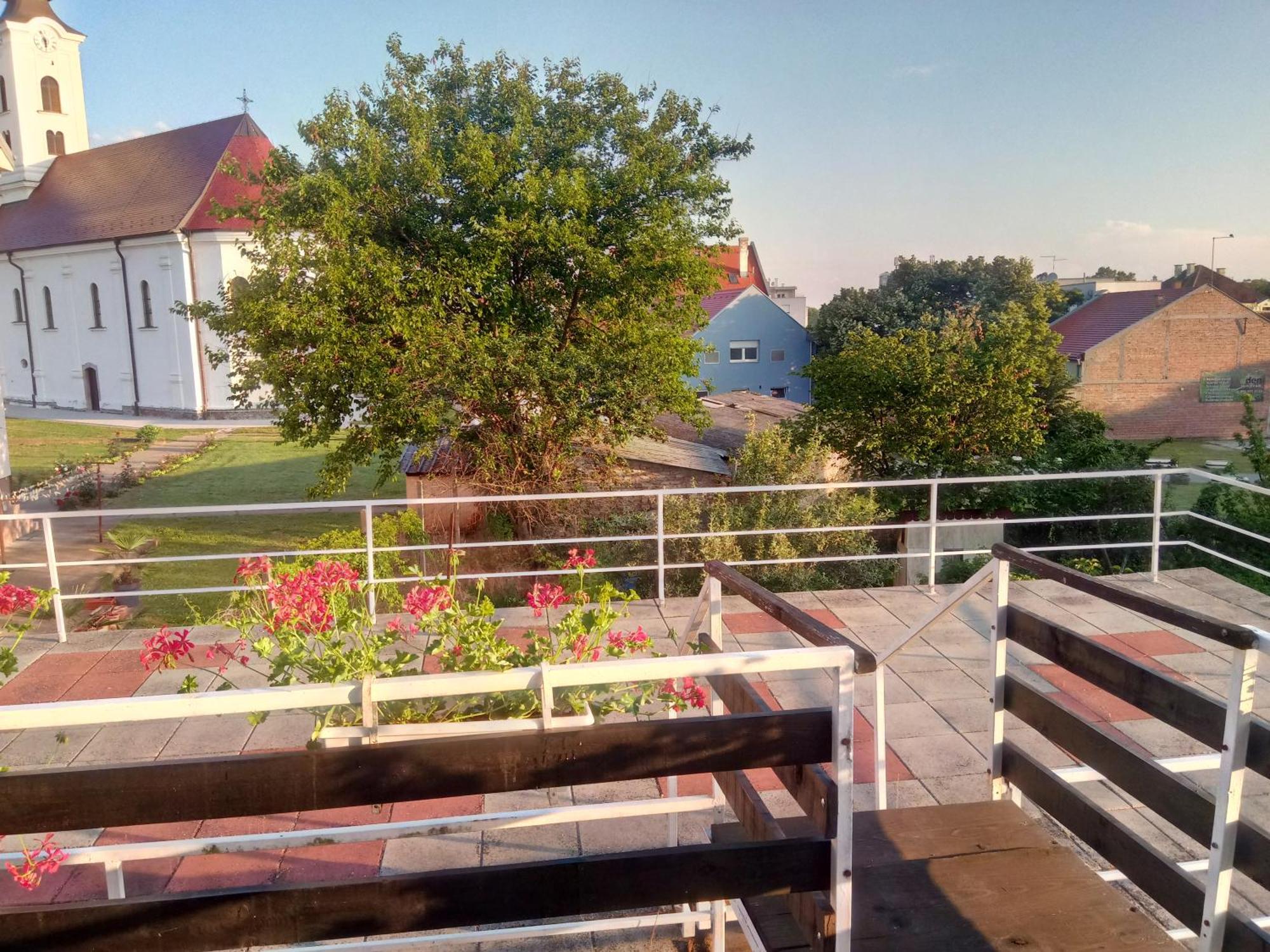 Accommodation Zara Vukovar Dış mekan fotoğraf