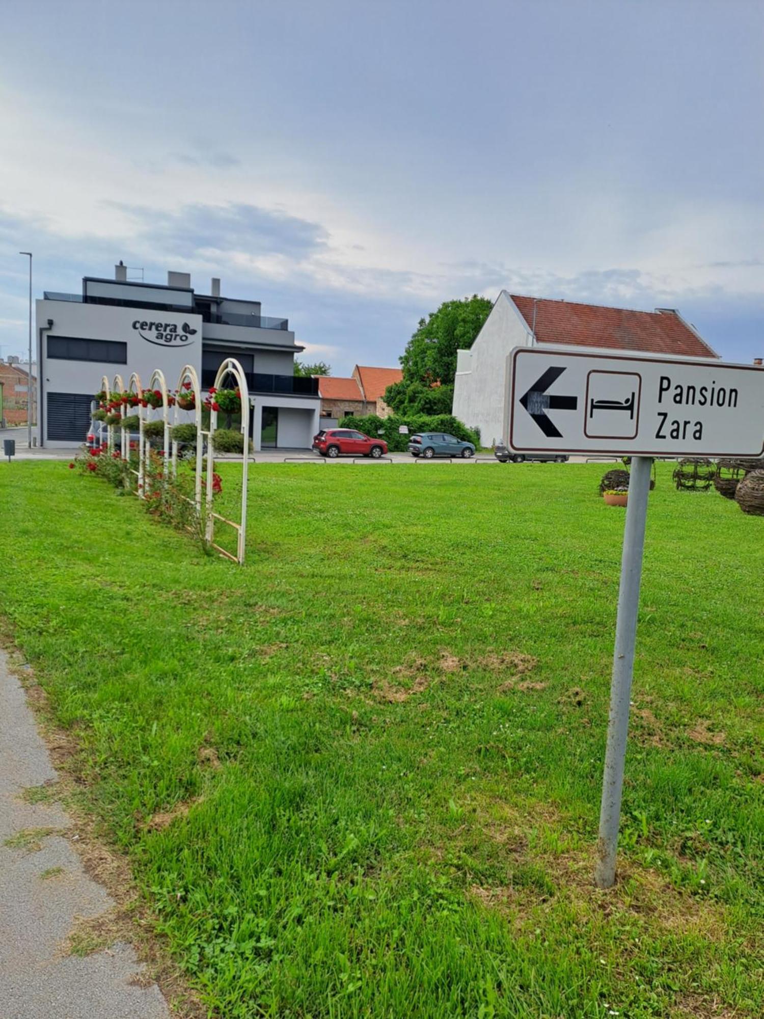 Accommodation Zara Vukovar Dış mekan fotoğraf